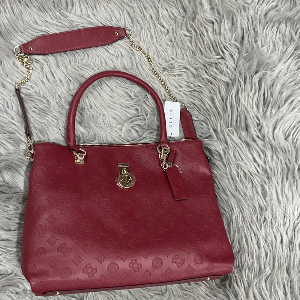NWT Guess Small Elite Tote in Merlot